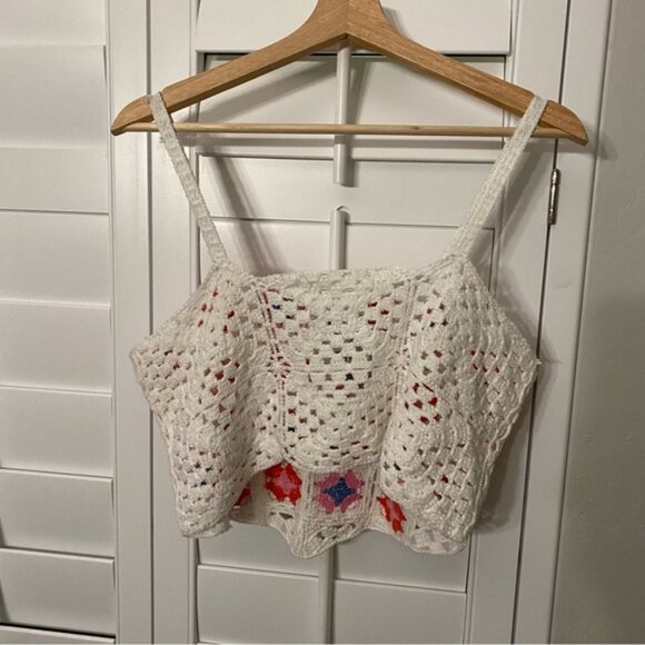 Altar'd State Women’s XL Crochet Crop Top NWOT, Multicolor festival style - Picture 2 of 7